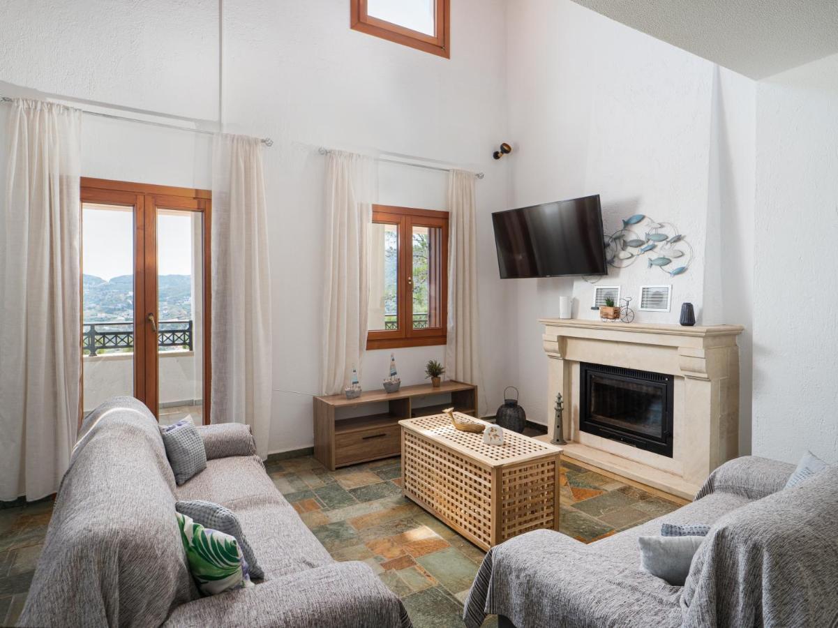Villa Aura Pine アギア・ペラギア エクステリア 写真